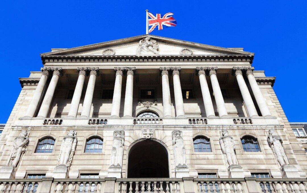 Base rate cut to 4.5%
